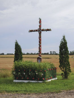 Krzyż przydrożny. Głuszynko, gmina Potęgowo, powiat słupski.