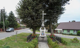 Przydrożny krzyż murowany. Laskowo, gmina Szamocin, powiat chodzieski.