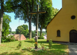 Krzyż przydrożny. Hanki, gmina Mirosławiec, powiat wałecki.