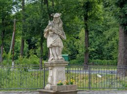 Święty Jan Nepomucen, most nad Bystrzycą Dusznicką. Szalejów Dolny, gmina Kłodzko. powiat kłodzki.