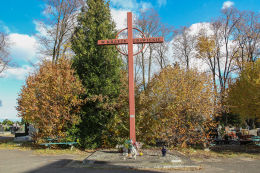 Krzyż na cmentarzu w Złotoryi Złotoryja, powiat złotoryjski.