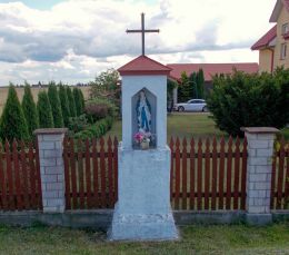 Przydrożna kapliczka kolumnowa. Wola Chomejowa, gmina Borki. powiat radzyński.