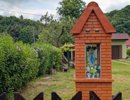 Kapliczka przydrożna, murowana. Piaski-Drużków, gmina Czchów, powiat brzeski, woj. małopolskie.