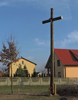 Krzyż przydrożny. Zalesice, gmina Wierzbica, powiat radomski.