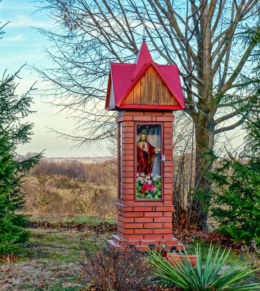 Przydrożna kapliczka. Błażowa Dolna, gmina Błażowa, powiat rzeszowski.