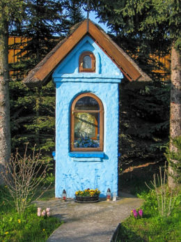 Kapliczka przydrożna murowana. Kielnarowa, gmina Tyczyn, powiat rzeszowski.