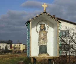 Przydrożna kapliczka z figurą św. Jana Nepomucena. Kaniów, gmina Bestwina, powiat bielski.