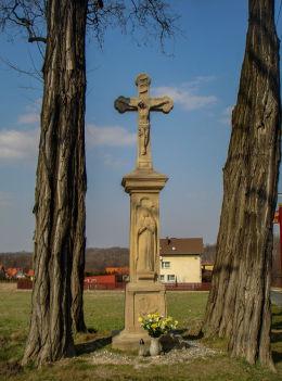 Kamienny krzyż przydrożny Boża Męka z 1843 roku. Skrzyżowanie ulic 15 grudnia i Źródlanej. Mikołów, Mokre, powiat mikołowski.