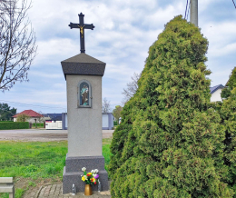 Kapliczka z figurą w. Józefa. Wolkowo, gmina Kamieniec, powiat grodziski, woj. wielkopolskie.