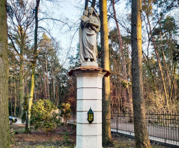 Figura Matki Bożej. Puszczykowo. Powiat poznański, woj. wielkopolskie.
